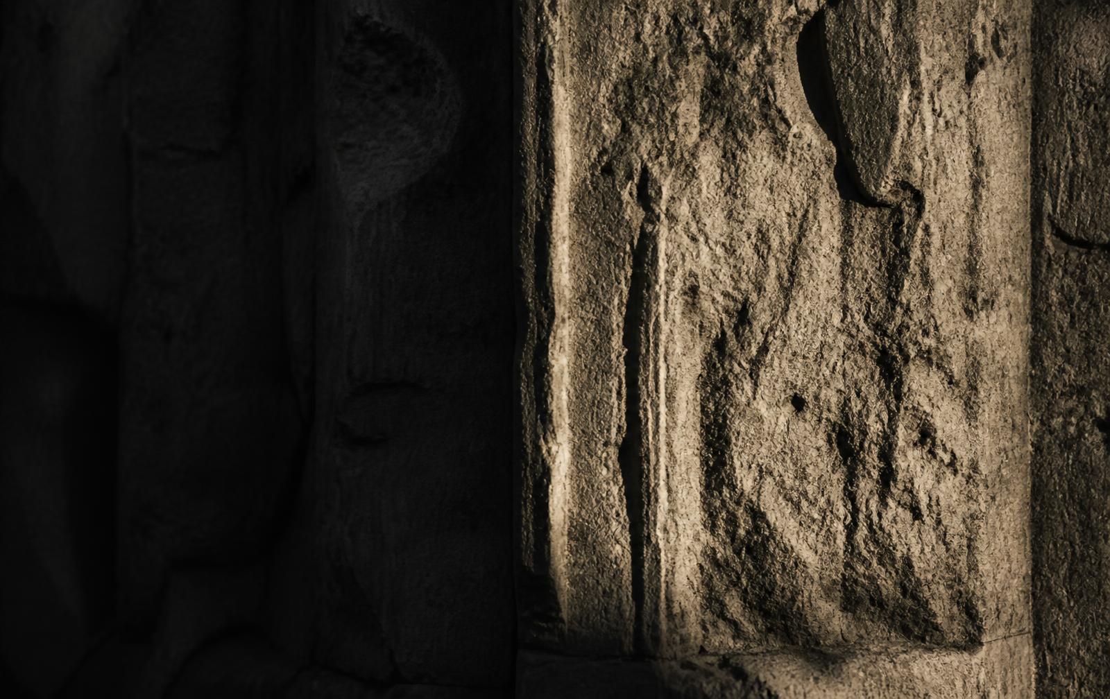 The King Who Gave Up a Kingdom — But Could Not Let Go of a Deer